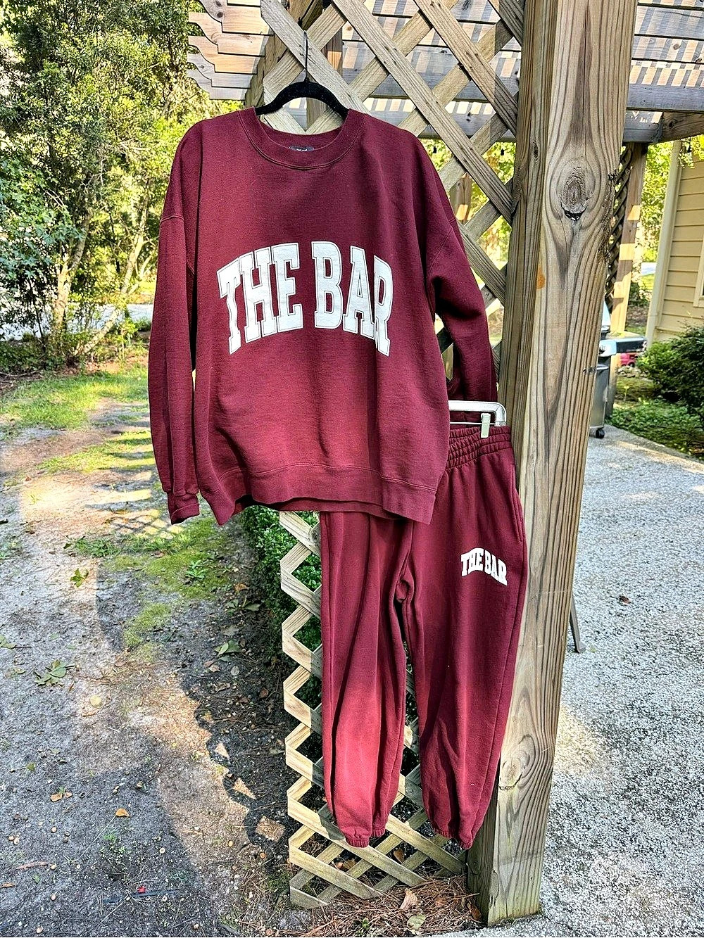 The Bar Two-Piece Lounge Set Burgundy XL